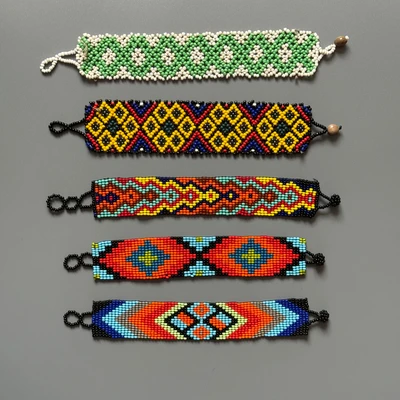 Бисерный браслет Шипибо Перу 2