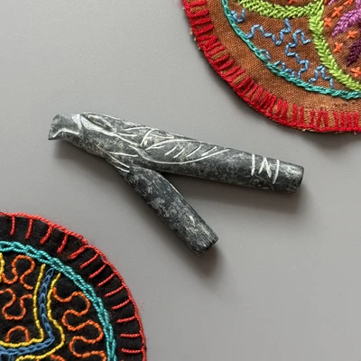 Курипи Орел из змеевика. Матовый.